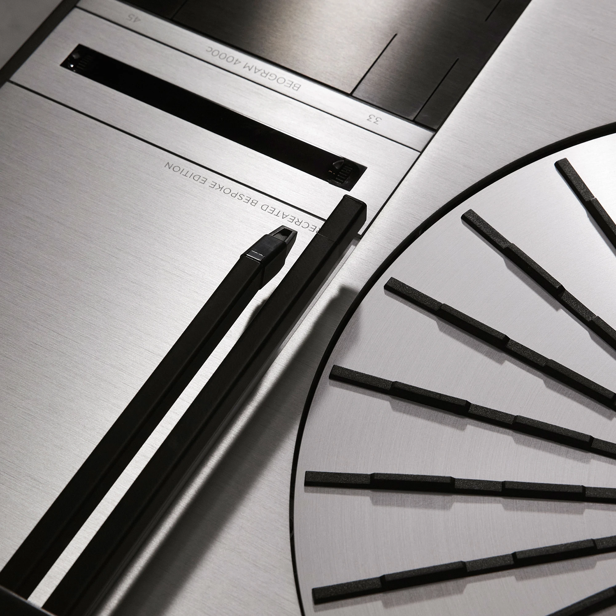 Saint Laurent Beogram 4000 limited edition record player top detail