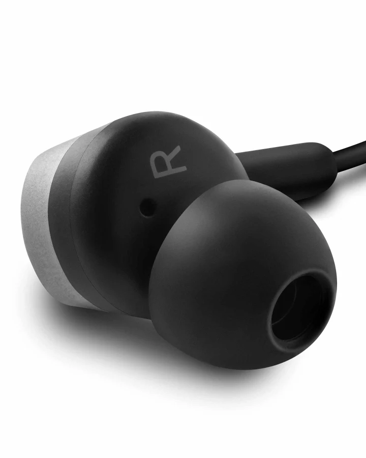 Beoplay H3 earphones close up of natural variant