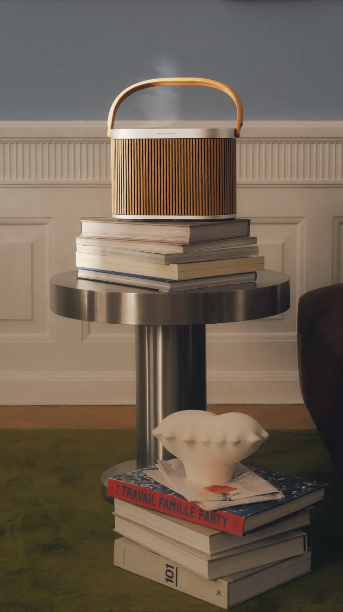 【美品】B&O EQ NoldicIce 希少カラー 臨場感あふれるサウンドと職人の技によるスタイルを届ける床置き型