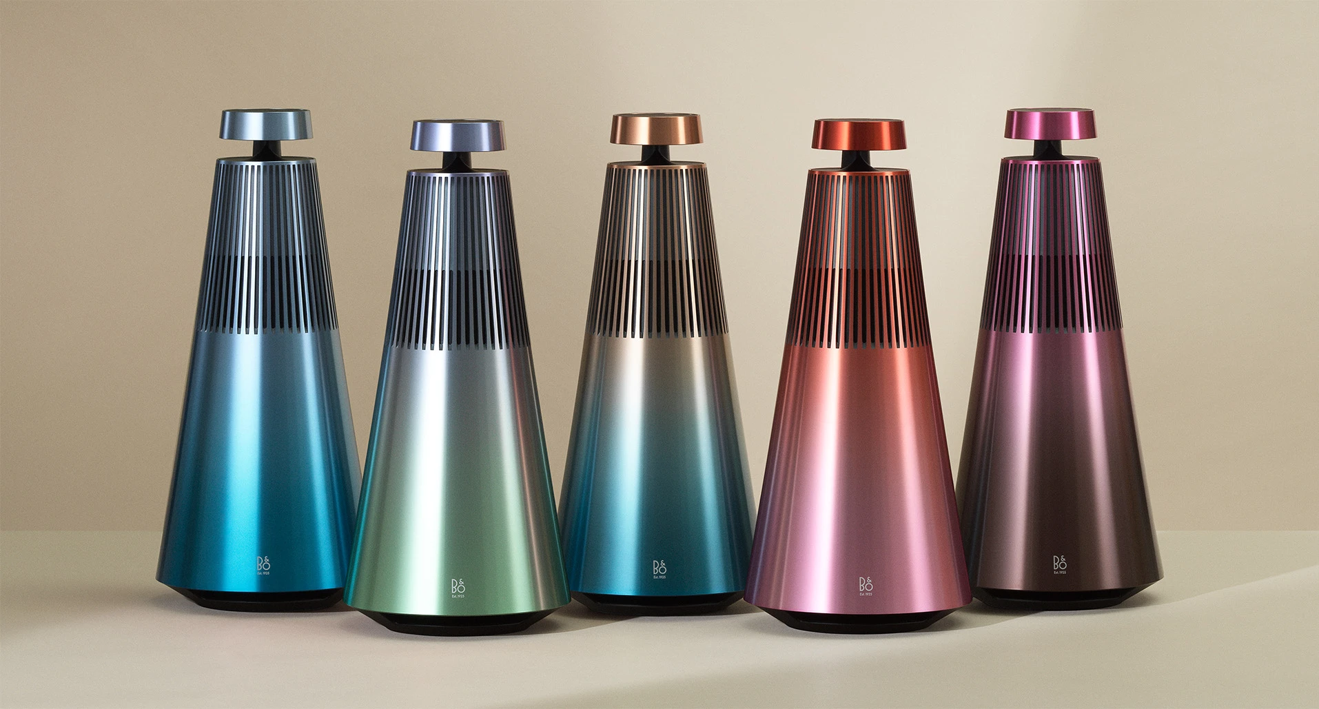 five different gradients of Beosound 2 Gradient collection standing next to each other