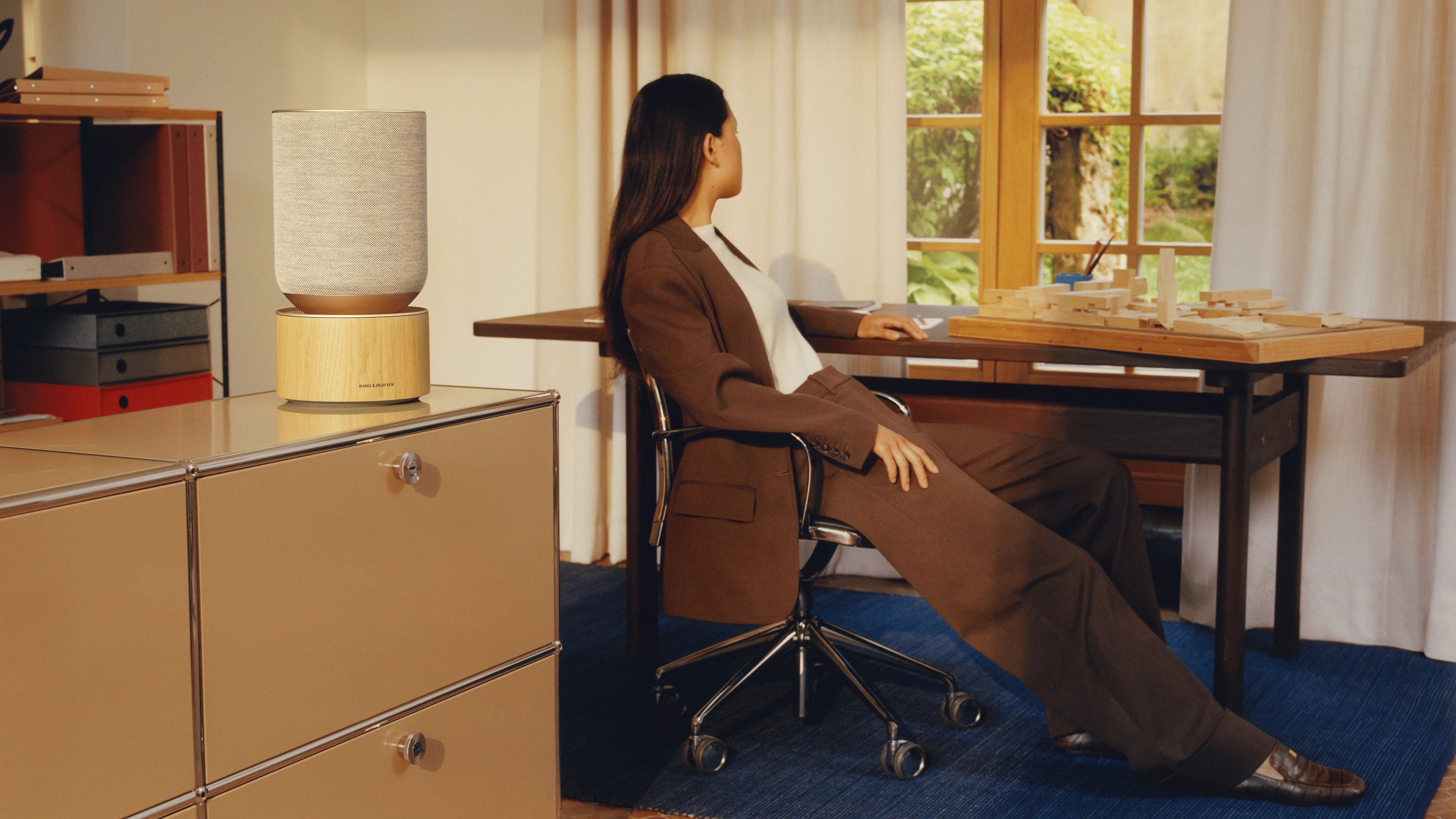 Beosound Balance placed in an office