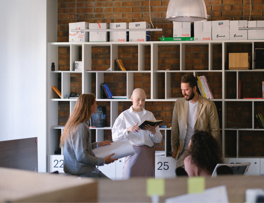 Der Zahlungsauftrag dient zum Versenden von Geldbeträgen von einem Sender zum Empfänger.