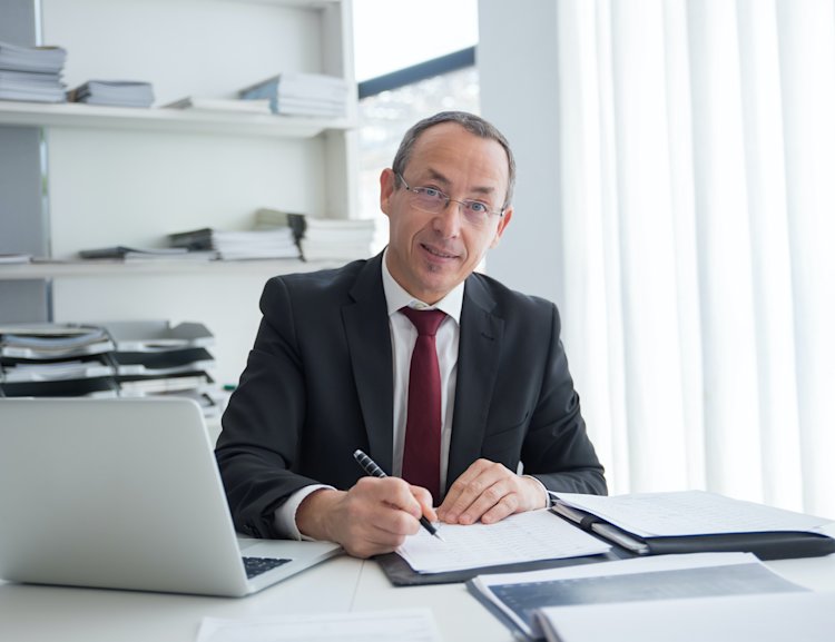 Mit einem Rentabilitätsplan bewertet man, ob sich eine Investition lohnt.