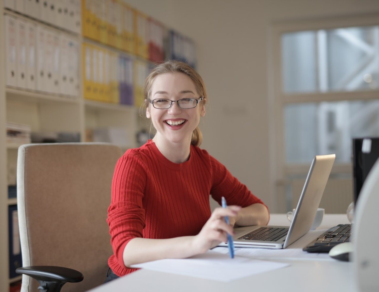 Mit Forderungsmanagement bezeichnet man sämtliche Aktivitäten in einem Unternehmen, die mit der Verwaltung von Forderungen einhergehen.