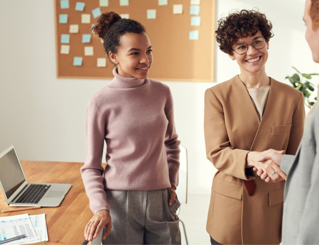 Ein Geschäftskredit dient Unternehmen dazu, Investitionen zu tätigen oder Liquiditätsengpässe zu überbrücken.