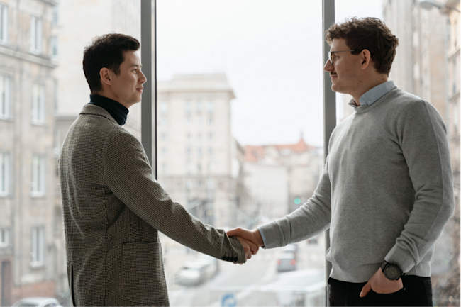 Die Refinanzierung meint nicht nur die Geldbeschaffung von Banken zur Finanzierung ihrer Kundenkredite.