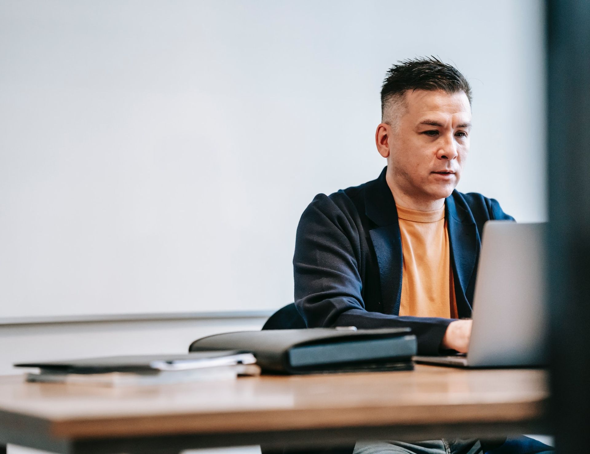 Muss man Mahngebühren bei Zahlungsverzug bezahlen? Das sagt das Gesetz.