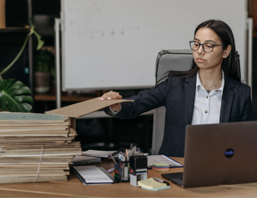 Die Debitorenlaufzeit ist eine wichtige Kennzahl im Liquiditätsmanagement.