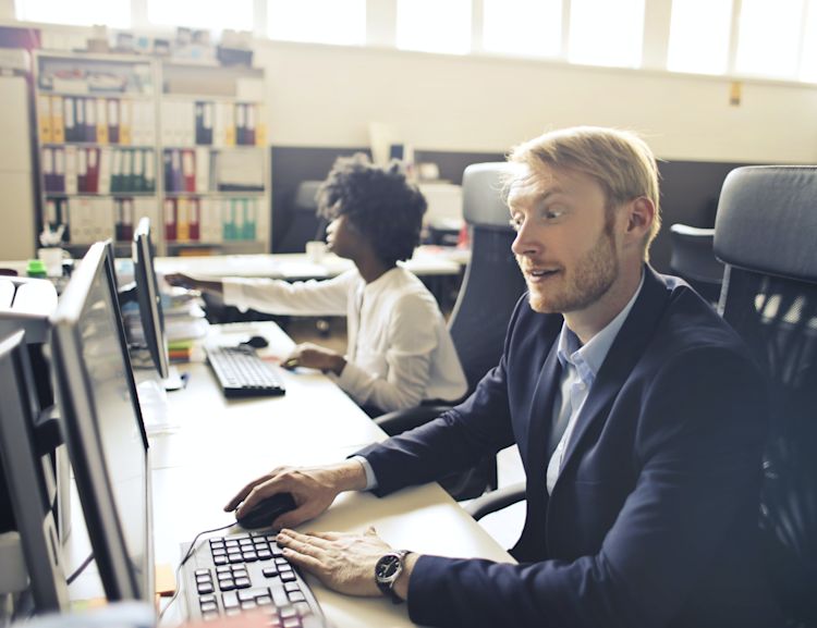 Als außerordentliches Ergebnis wies man bis zum 31.12.2015 eine bestimmte Zwischensumme aus, die sich aus der Gewinn- und Verlustrechnung ergab.