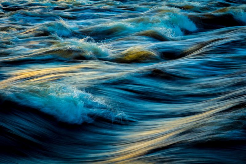 Blaue Wellen