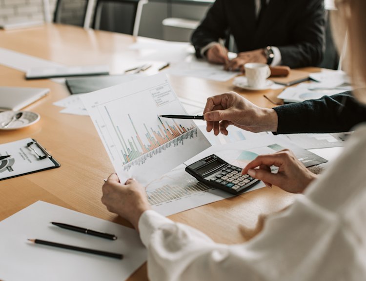 Die Gewinn- und Verlustrechnung ist ein wichtiger Bestandteil des Jahresabschlusses.