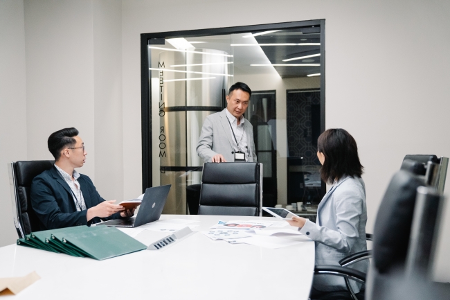 Financial intermediaries: Function and Examples | Agicap