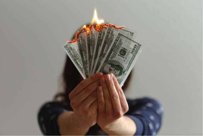 If the cash burn analysis shows that the monthly burn rate is very high, it is often worth looking at the costs in detail. 
