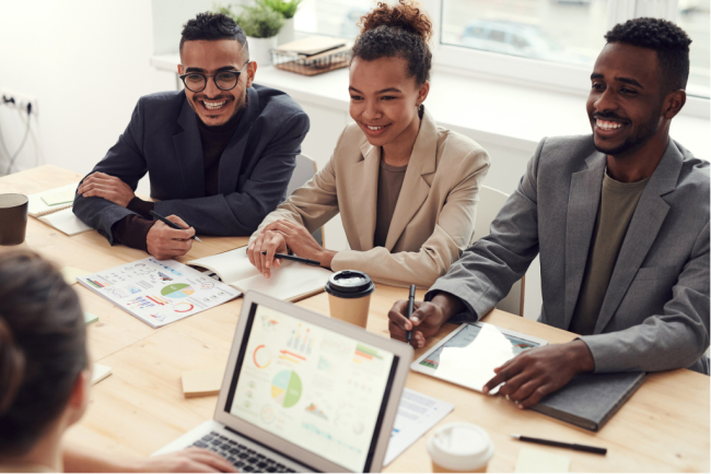 Unter Cashflow-Management versteht man die Verwaltung, Steuerung und Kontrolle sämtlicher liquiden Mittel im Unternehmen.