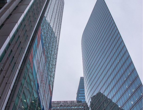 Immeubles de bureaux holding