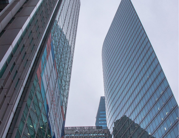 Immeubles de bureaux holding