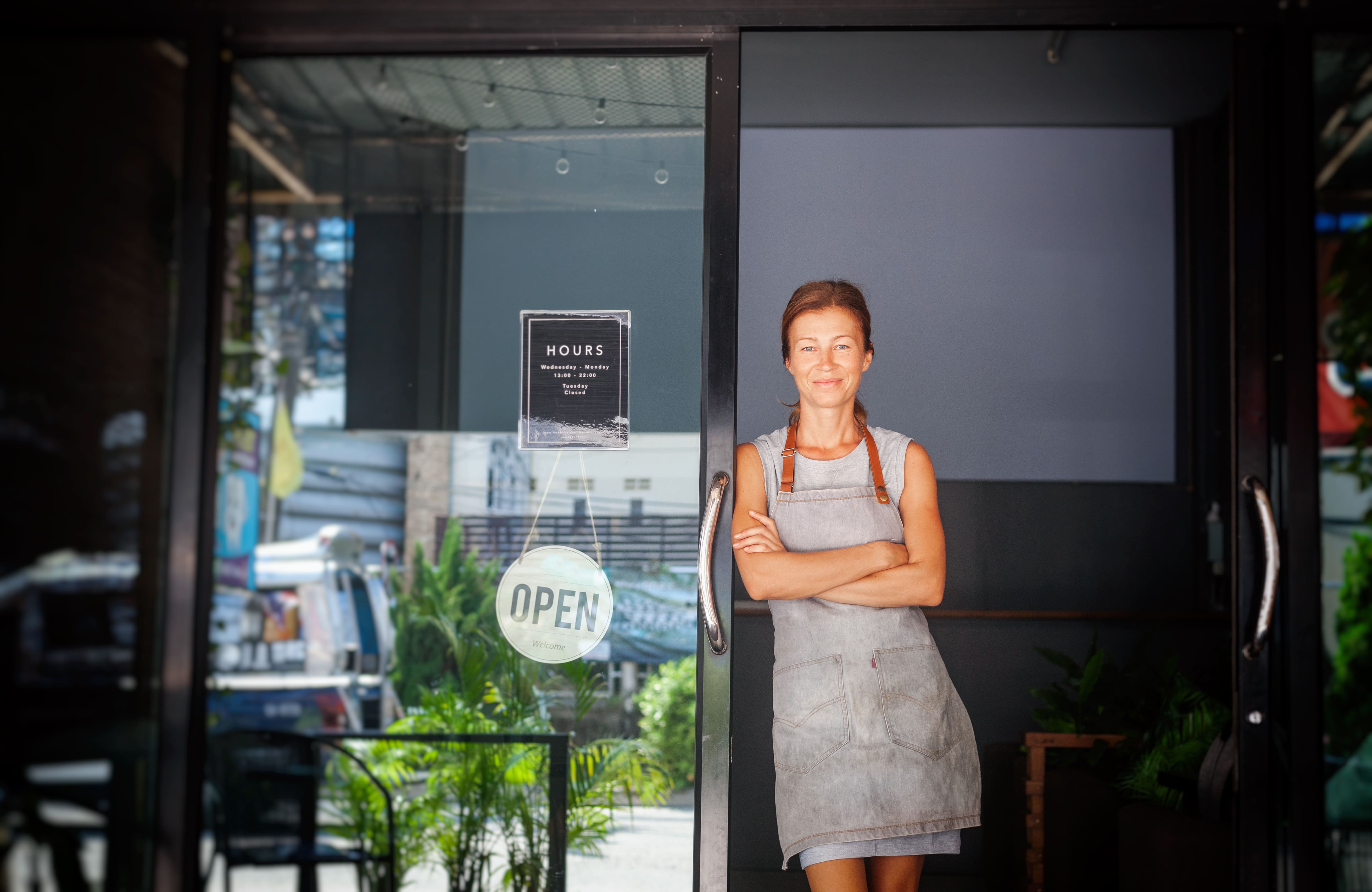 Restaurant open woman