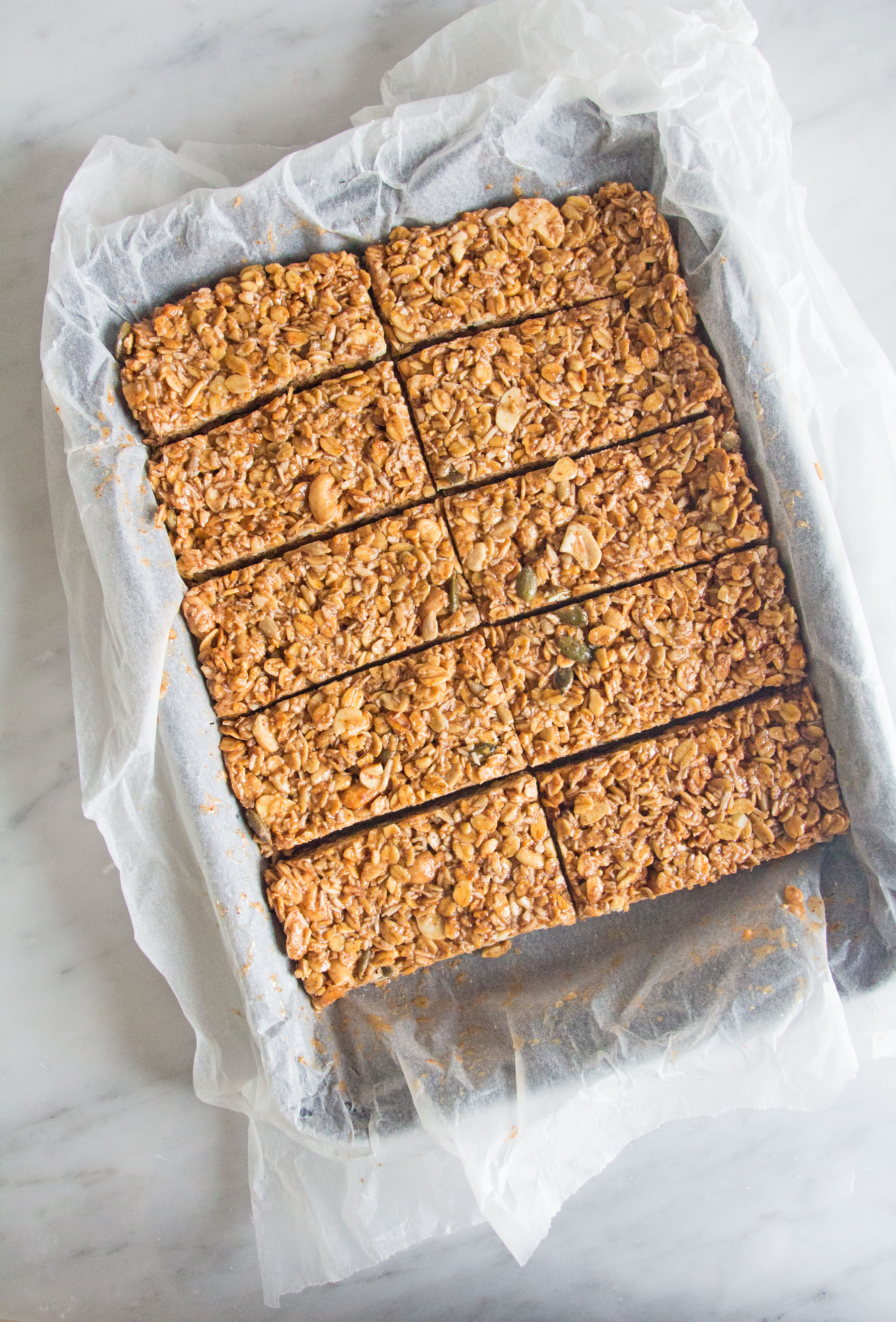 Sticky Almond Butter Granola Bars | Deliciously Ella (UK)