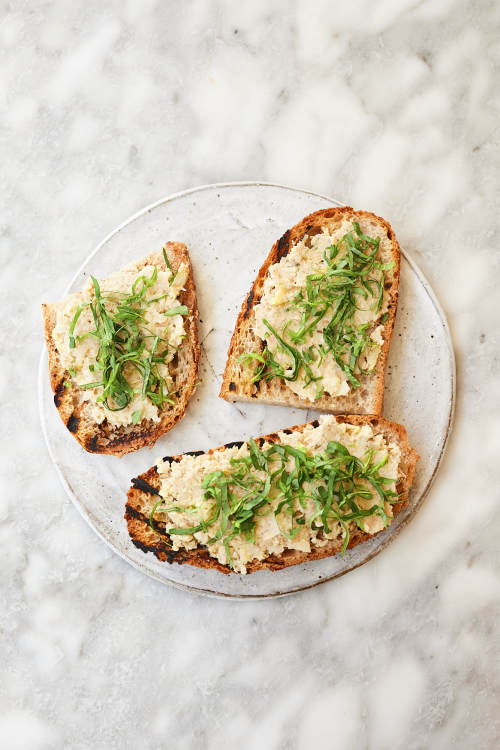 Artichoke & White Bean Bruschetta