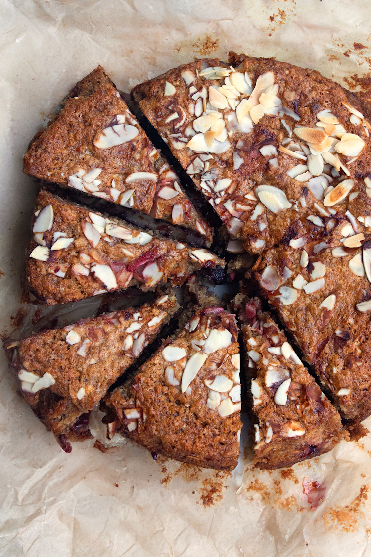Cosy Cherry & Almond Cake
