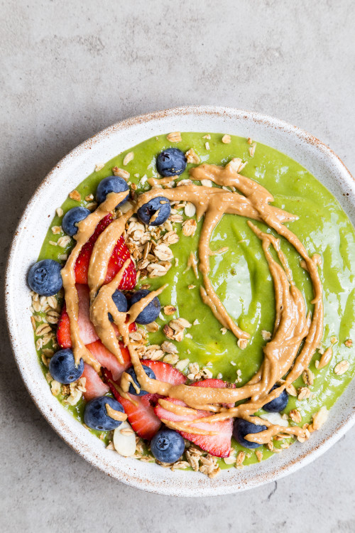 Tropical Green Smoothie Bowl