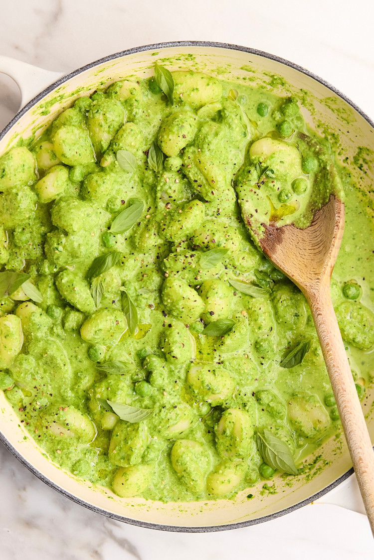 One-Pan Pea & Spinach Gnocchi