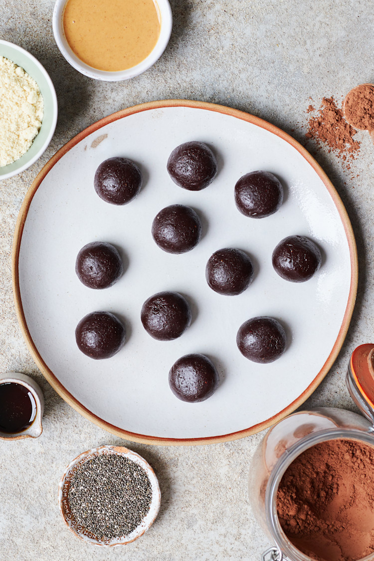 No-Date Energy Balls