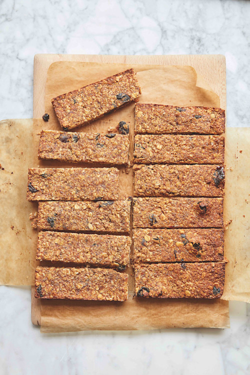 Cherry & Almond Granola Bars