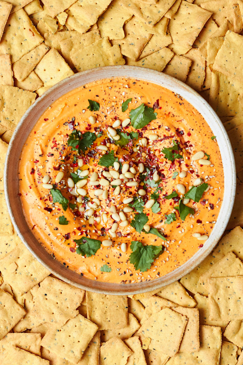 Garlicky Artichoke & Butter Bean Dip (Receipe) Deliciously Ella (UK)