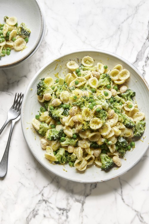 Lemony Pea and Broccoli Pasta