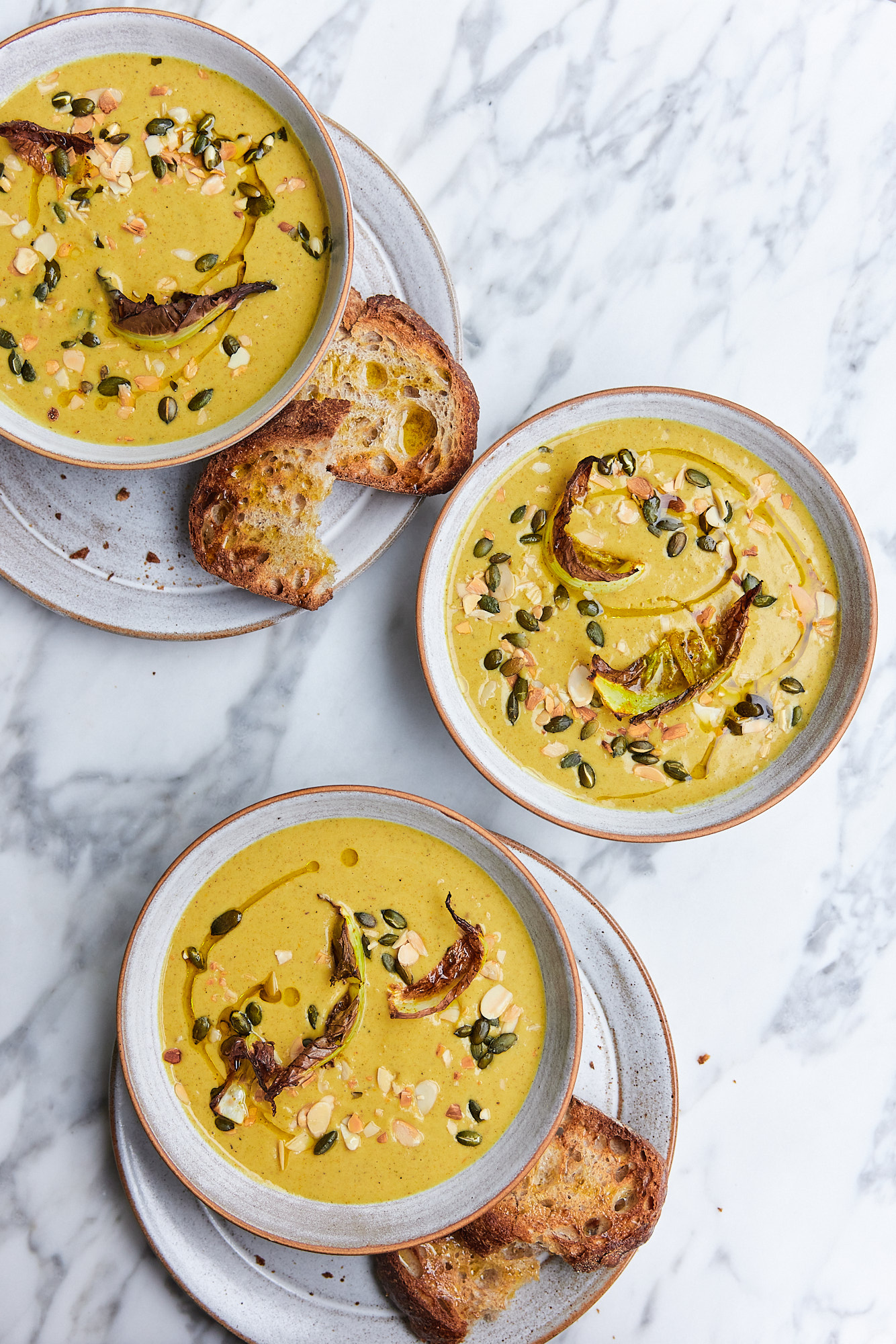 Spiced Roasted Cauliflower Soup