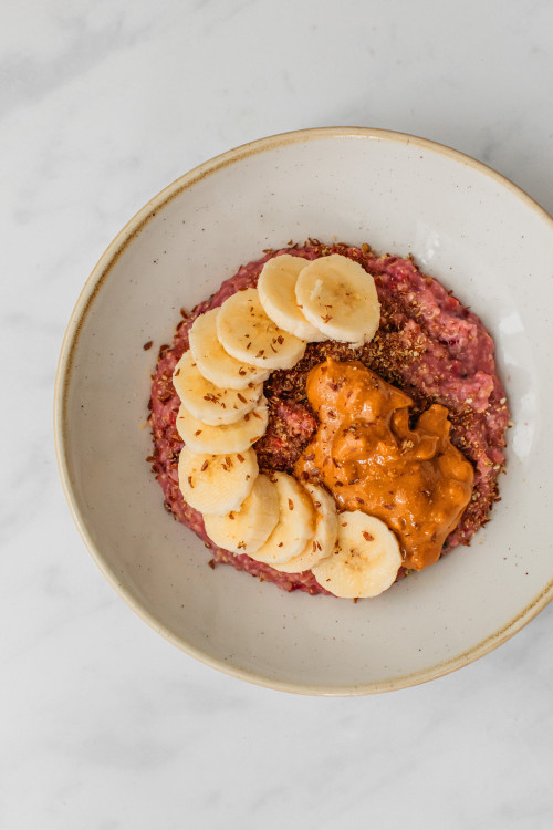 Creamy Blueberry, Oat & Quinoa Porridge