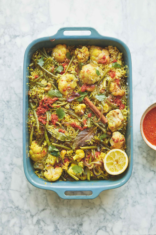 Cauliflower & Cashew Pilaf Traybake