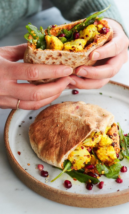 Roasted Turmeric Cauliflower & Hummus Pittas