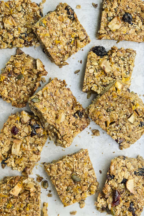 Nourishing Apple Breakfast Bars 