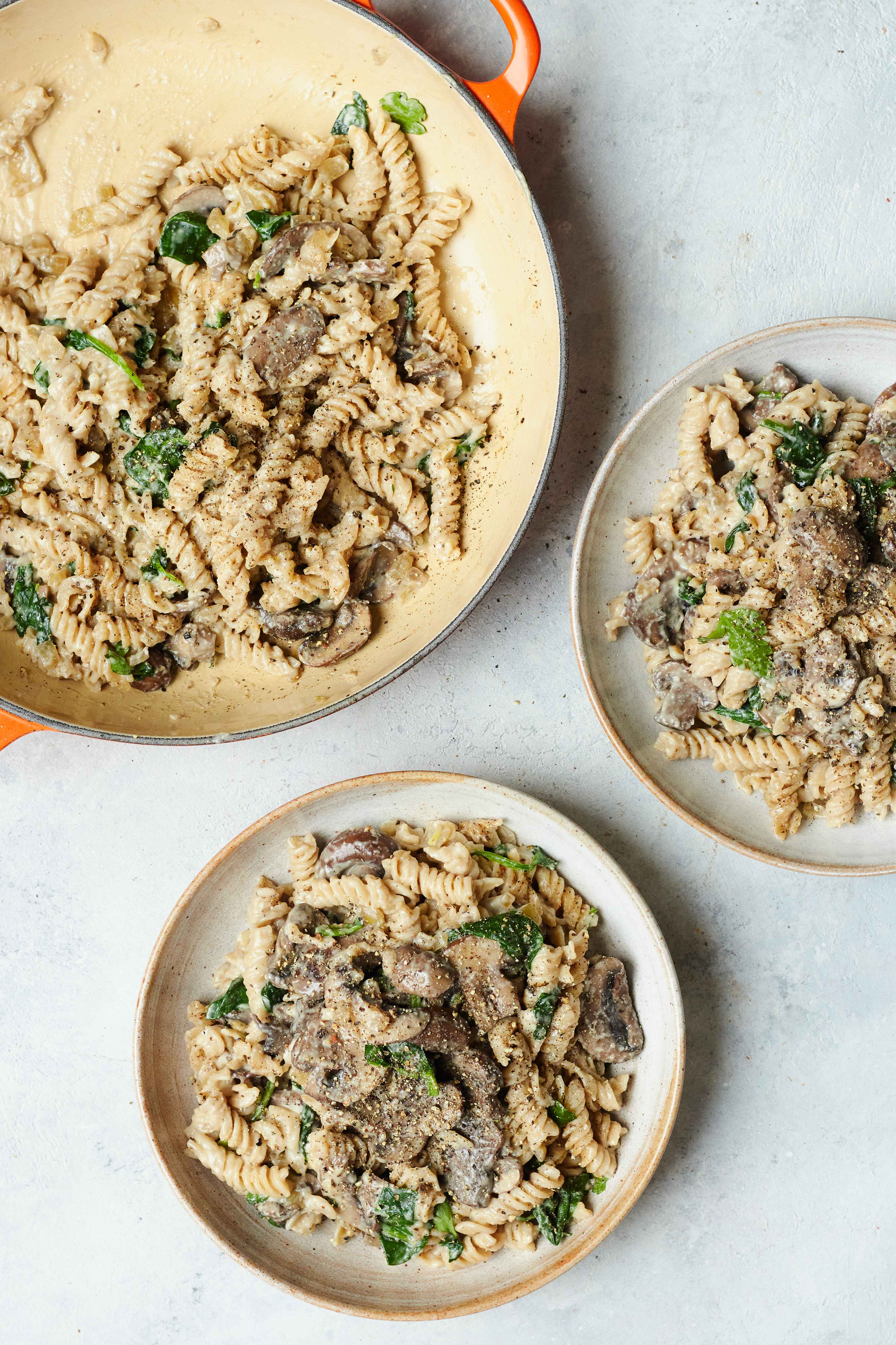 Creamy Mushroom Pasta | Deliciously Ella (UK)
