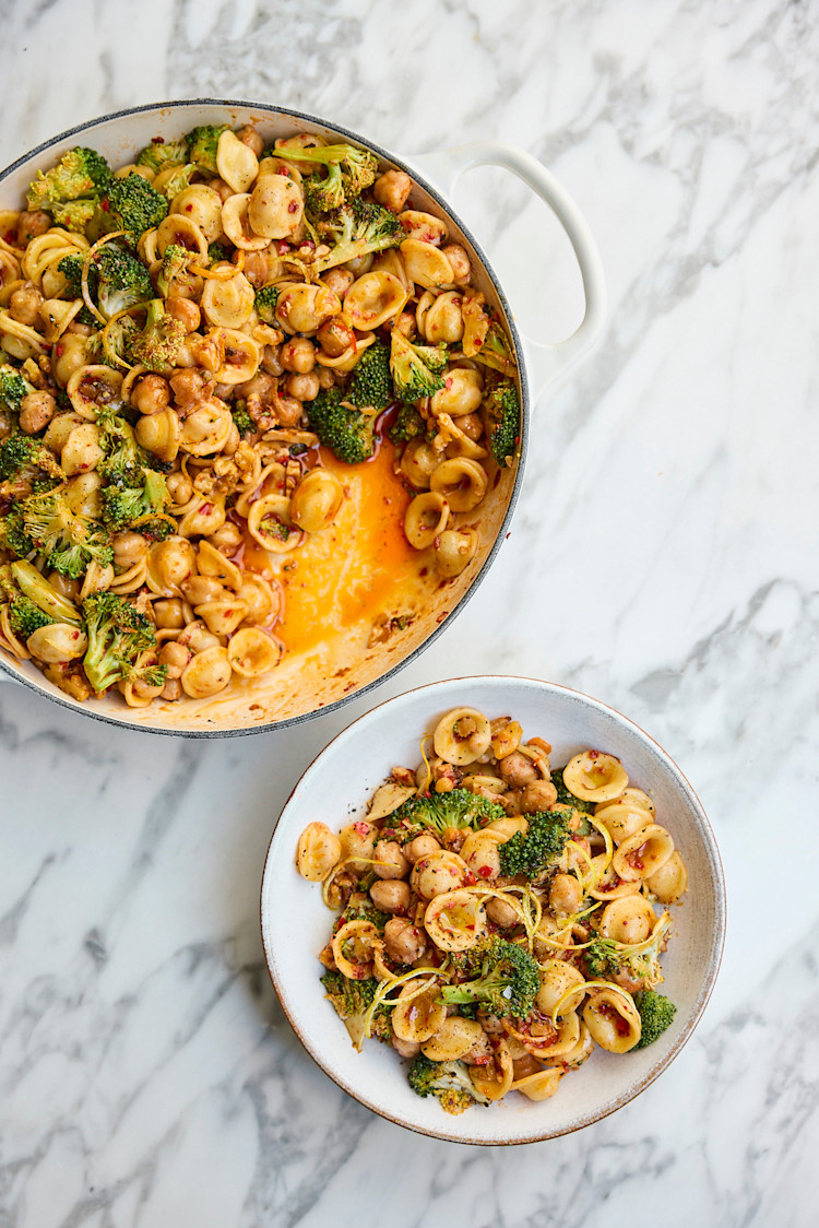 Charred Broccoli, Chickpea & Harissa Pasta