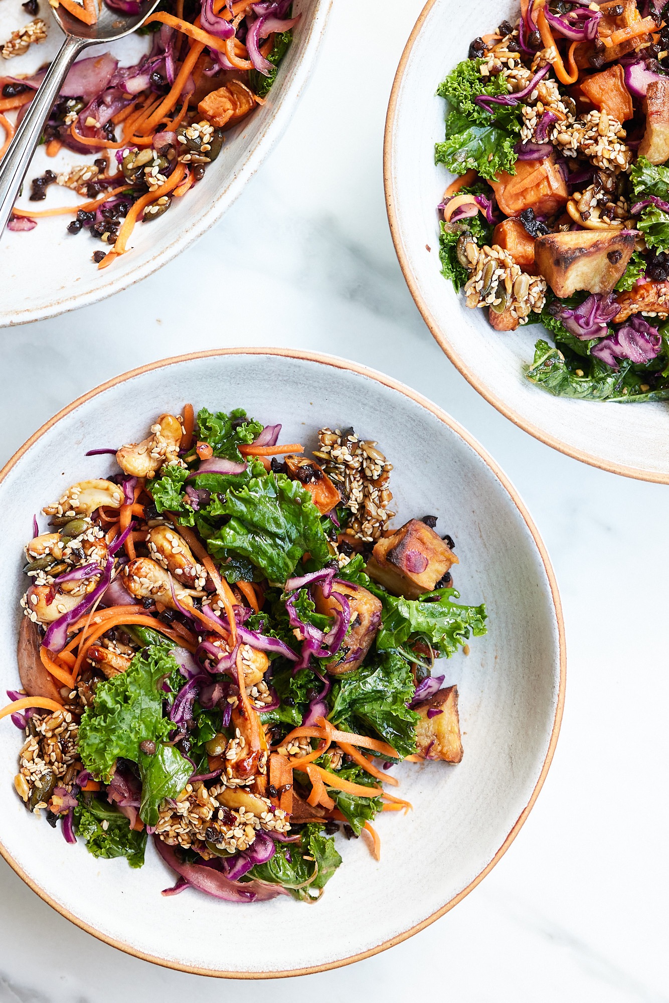 Crispy Lentil, Kale & Cashew Salad Deliciously Ella