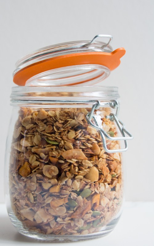 Crunchy Mango & Brazil Nut Granola