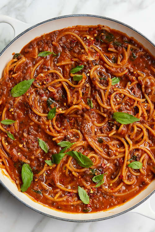 One-Pan Tomato & Lentil Spaghetti