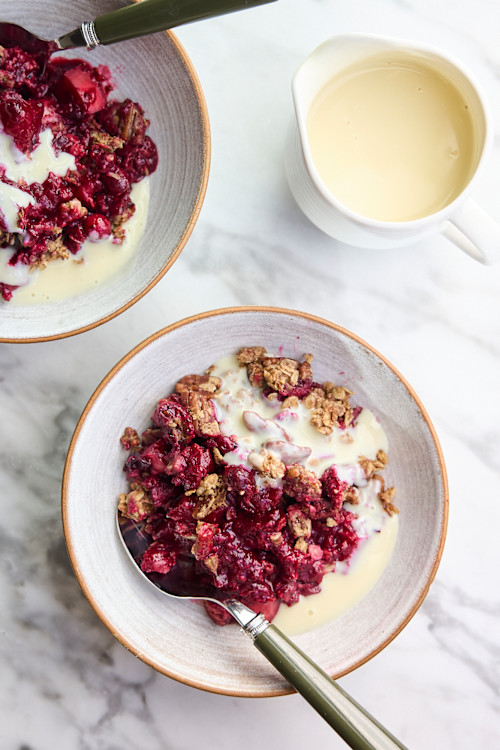 Cosy Cranberry & Apple Crumble