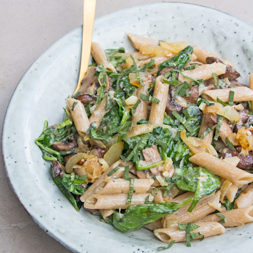 Creamy Mushroom Pasta | Deliciously Ella (UK)