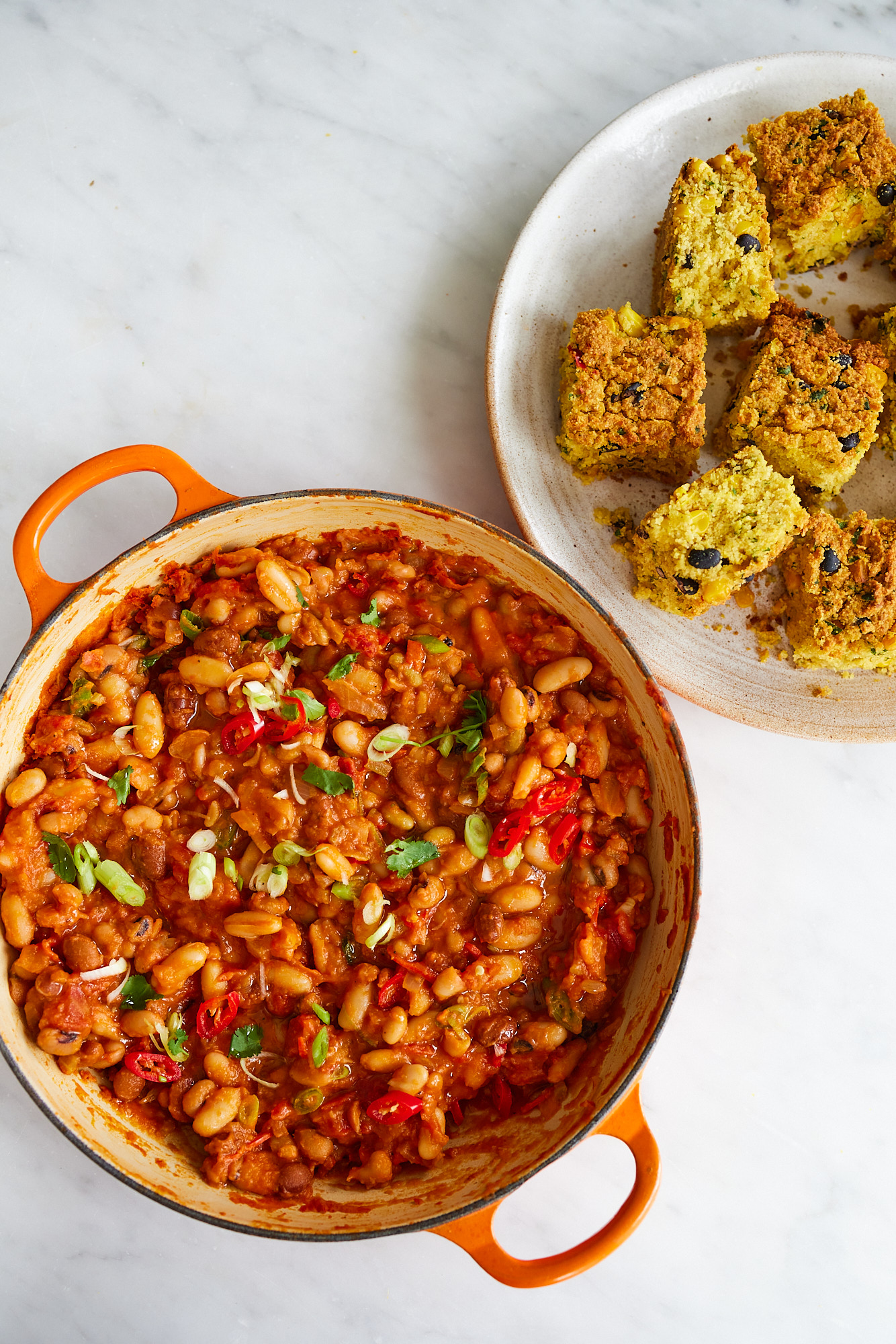 FiveBean Chilli With Corn Bread Deliciously Ella