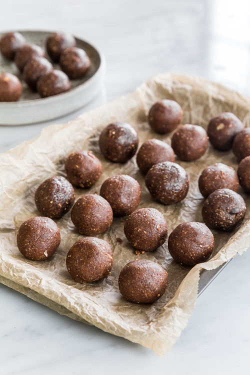 Peanut Butter & Cacao Balls