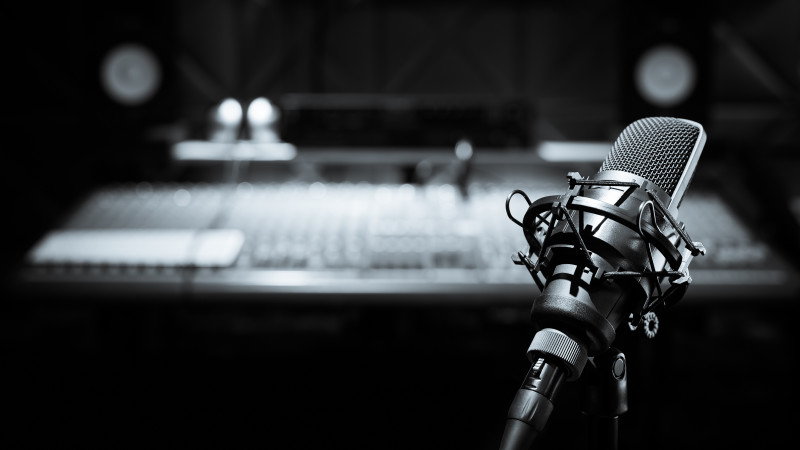 Home Studio: Microphones