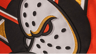 ducks-store-menu-honda-center