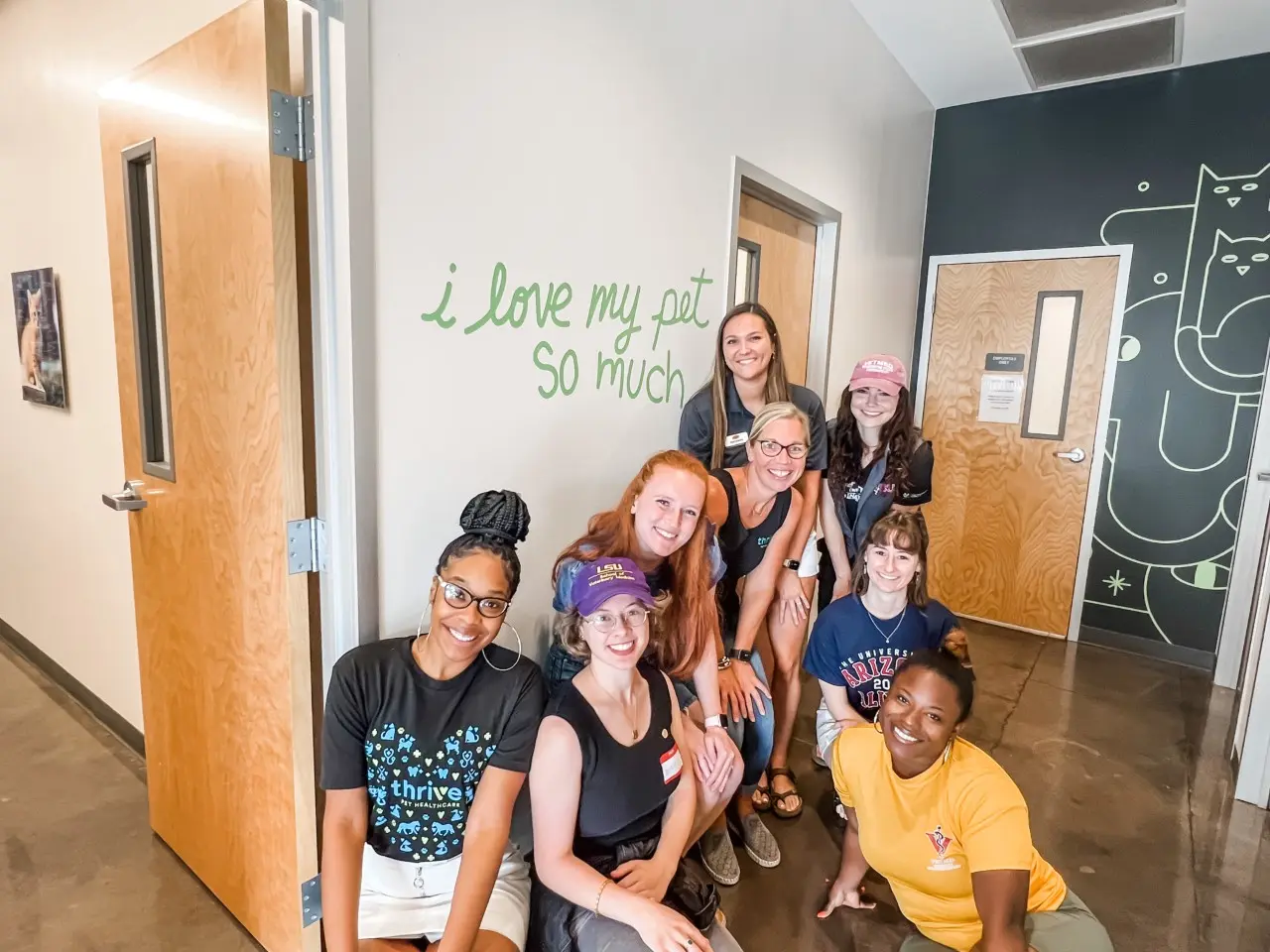 A group of our 2022 Student Ambassadors visiting a Thrive Pet Healthcare hospital