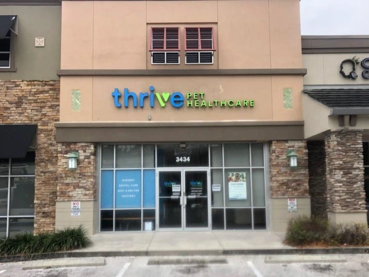 Valrico FL Veterinarian Thrive Pet Healthcare Lithia Crossing