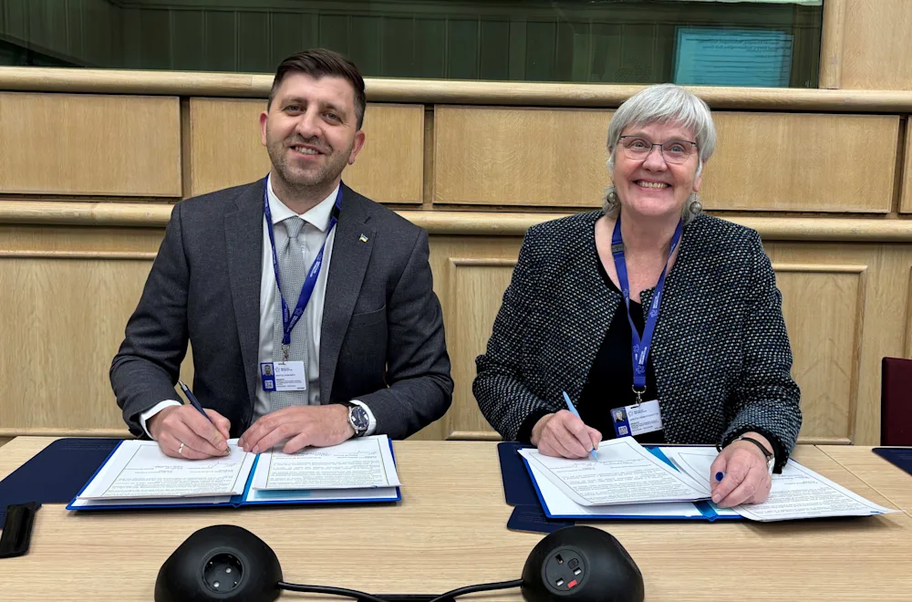 Ríkisskjalasafn Úkraínu og Þjóðskjalasafn undirrita samkomulag