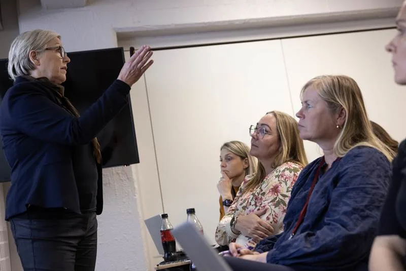 Deildarstjórar fræddir um áhrifaríka forystu